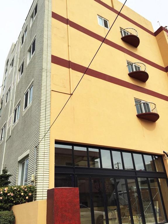 Maro Hotell Jeju by Eksteriør bilde